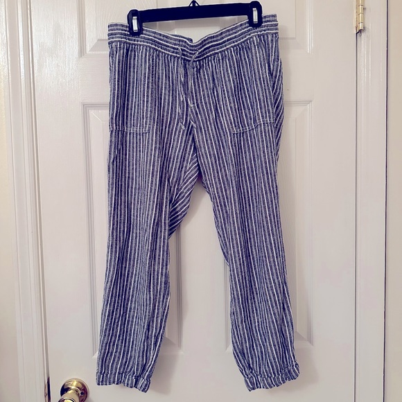 Old Navy Linen Crop Pants Size Medium - Picture 1 of 5